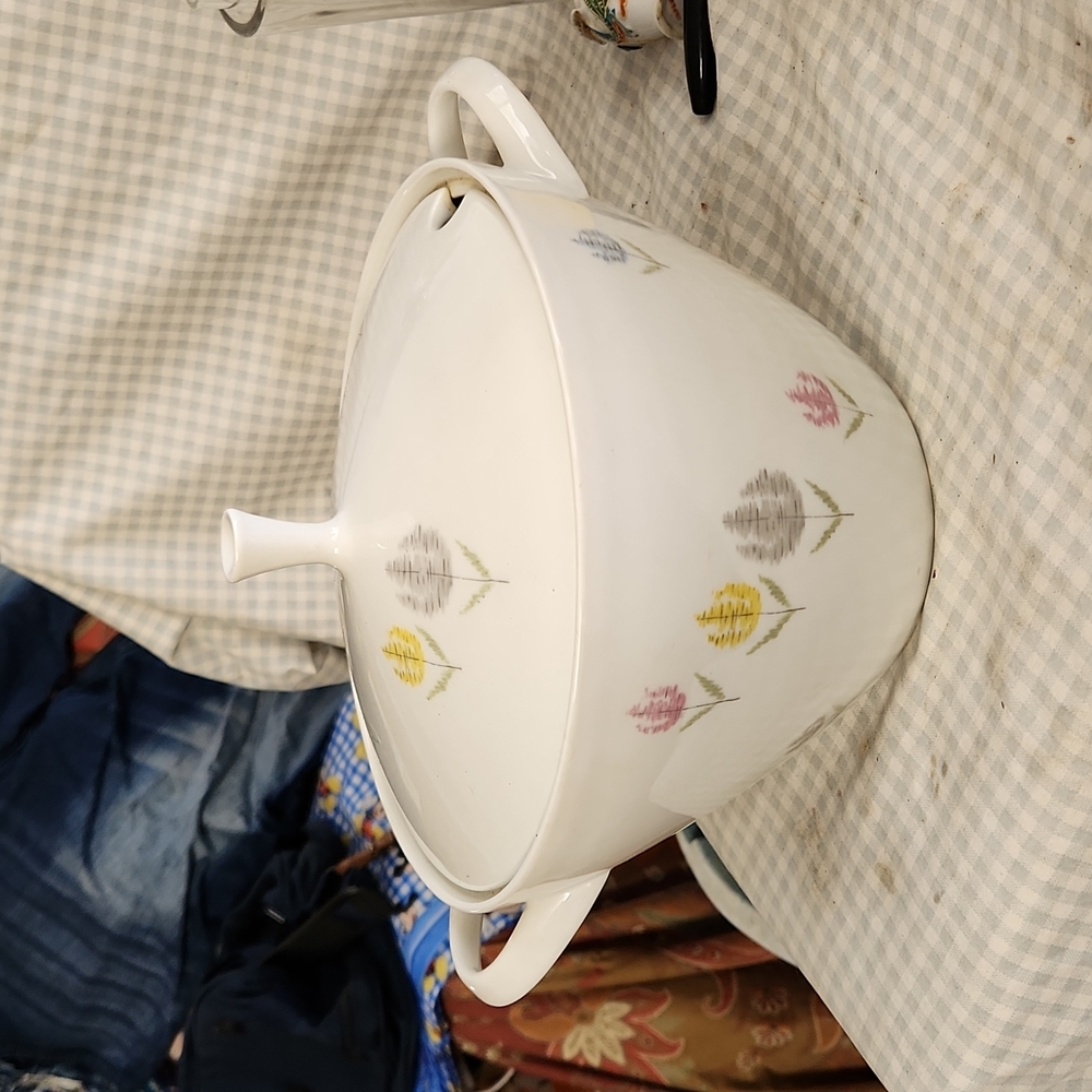 Vintage Arzberg Soup Tureen Floral missing the ladle